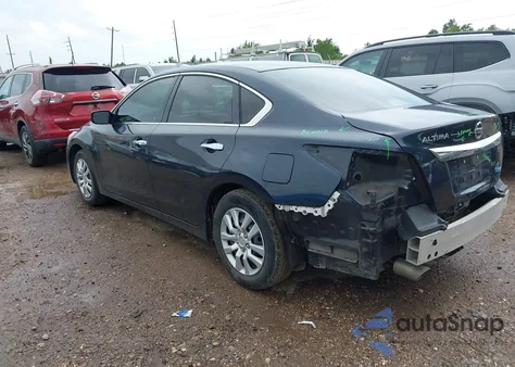 2014 Nissan Altima 2.5 S z USA, uszkodzony, nr VIN 1N4AL3AP5EC122129